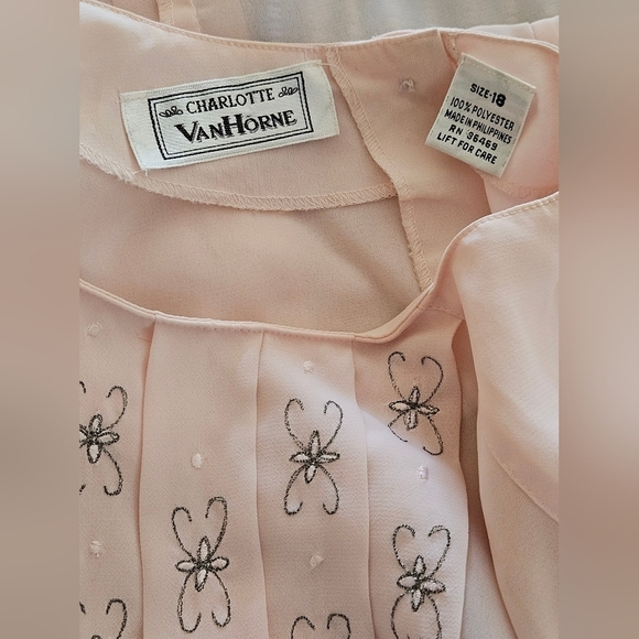 Vintage Charlotte VanHorne Pink Pleated Long Sleeve Blouse-Size 18 - Picture 5 of 5